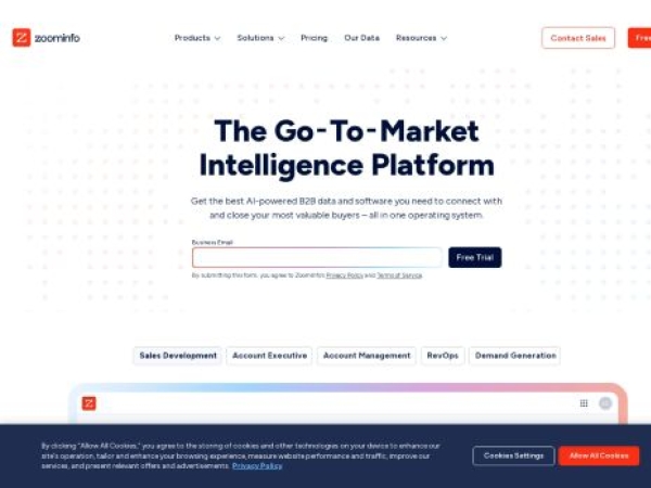 zoominfo.com